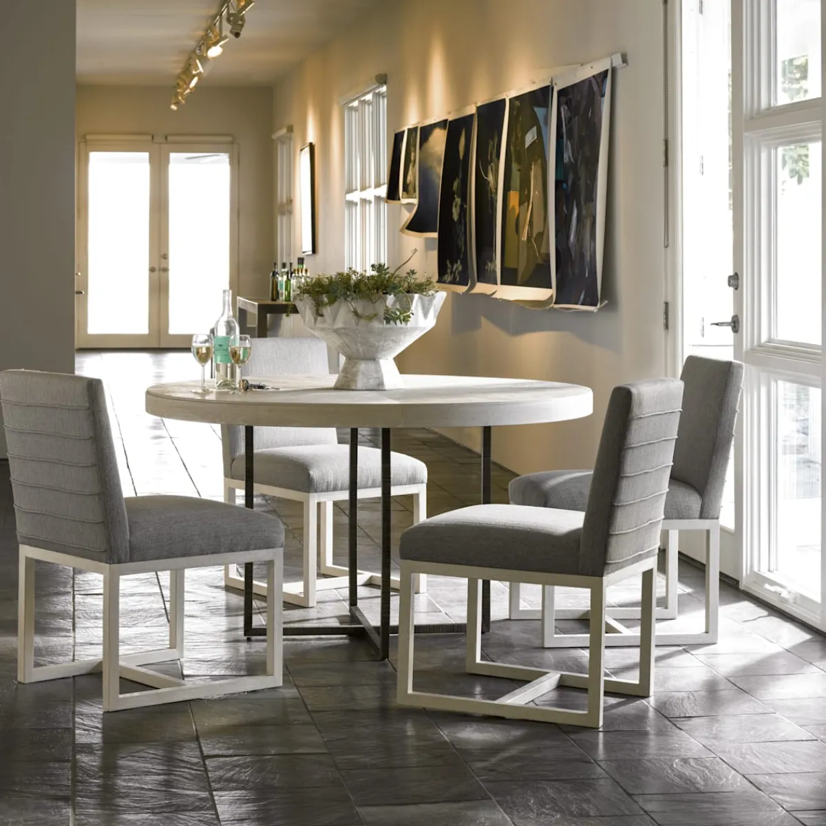 Dining Room Sets | Star Fumiture Modern-Quartz 5-Piece Round Dining Set