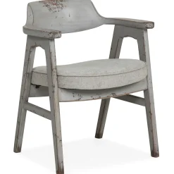 Dining Chairs | Star Fumiture Wagner Side Chair